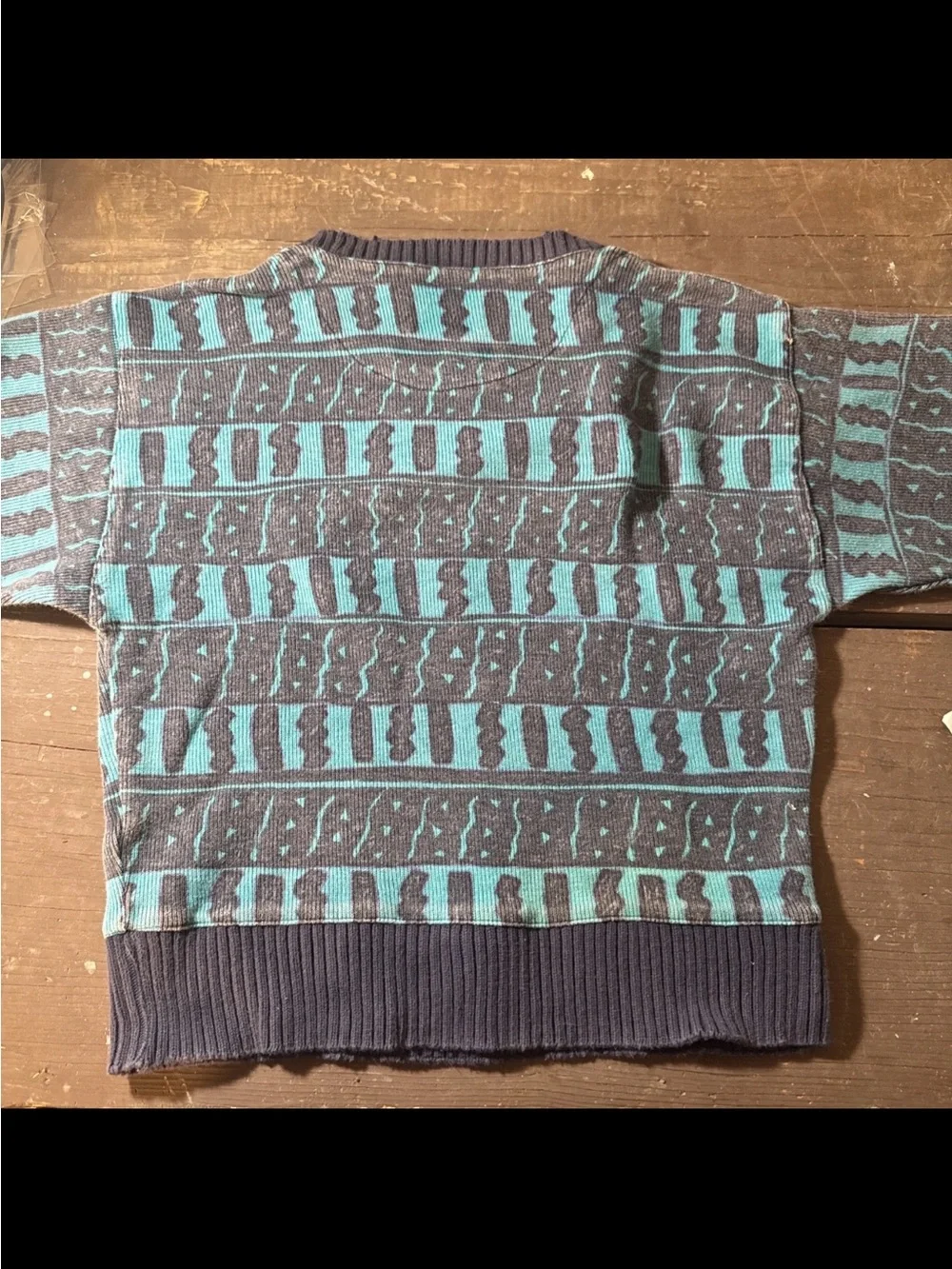 GIESSWEIN Vintage Crewneck Sweater Geometric Patterns Blue Men's. Youth Small